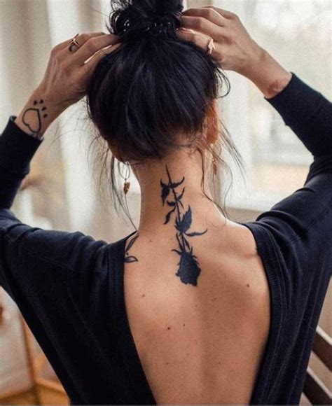 tattoo ideas for the back of the neck